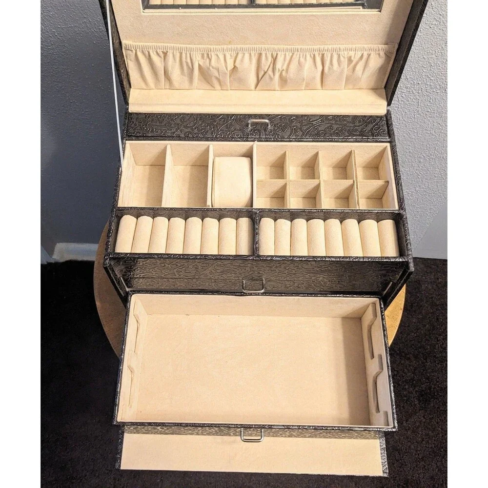 Jewelry Organizer Large 4-Sections Multiple Pieces Textured Exterior Latches